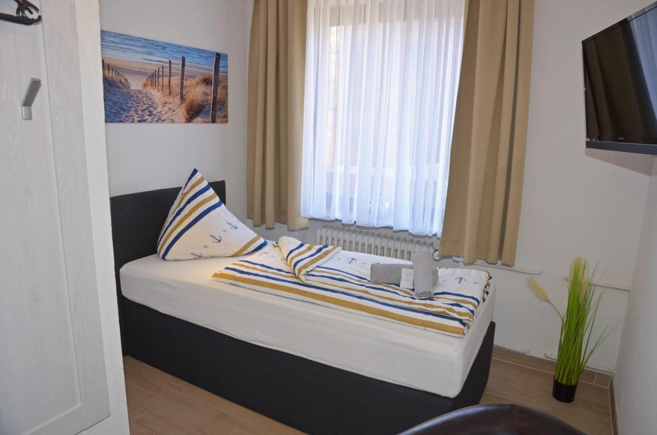 Hotel Zur Seerobbe Cuxhaven Exteriör bild